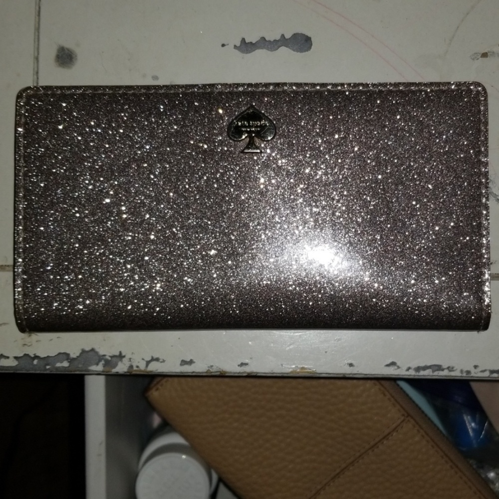 Kate  Spade brand snap wallet